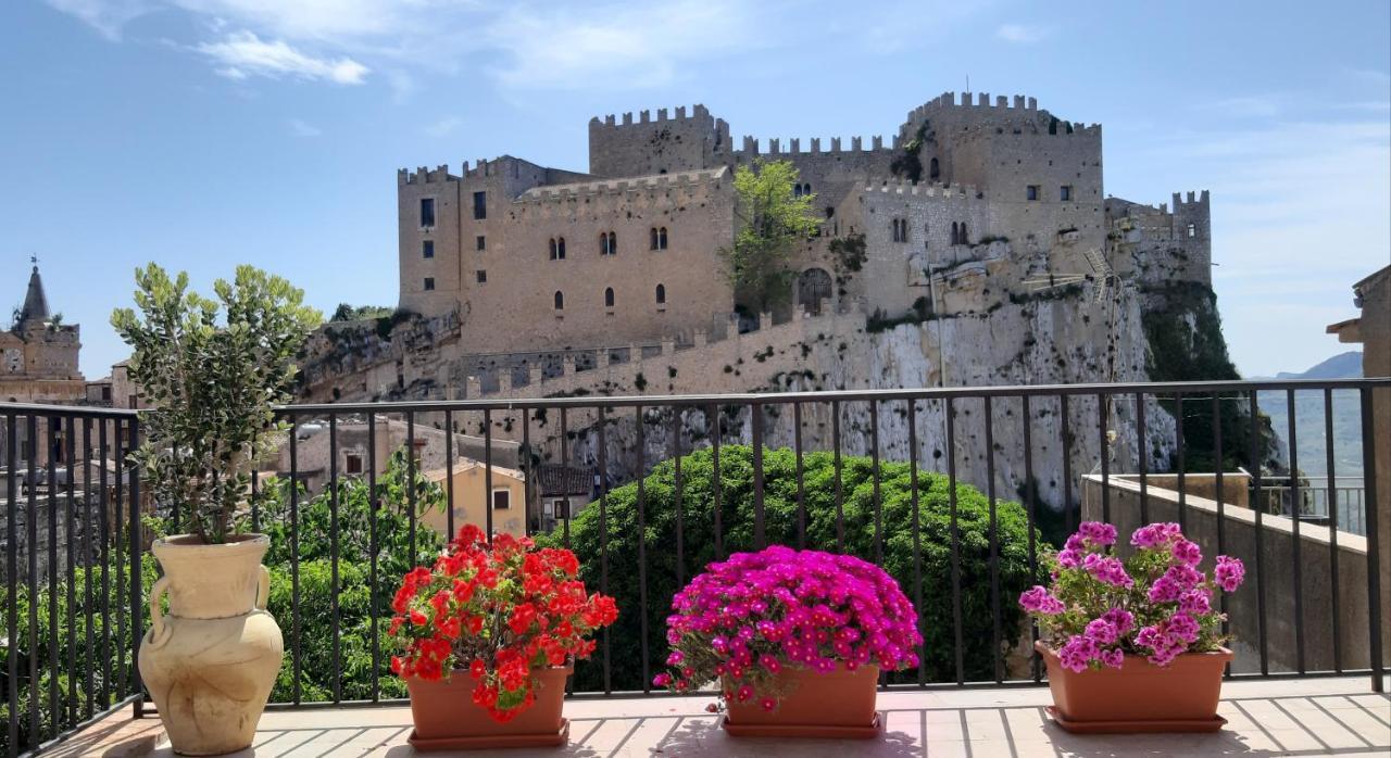 Villetta In Centro Storico Caccamo エクステリア 写真