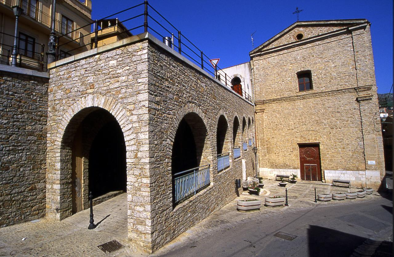 Villetta In Centro Storico Caccamo エクステリア 写真