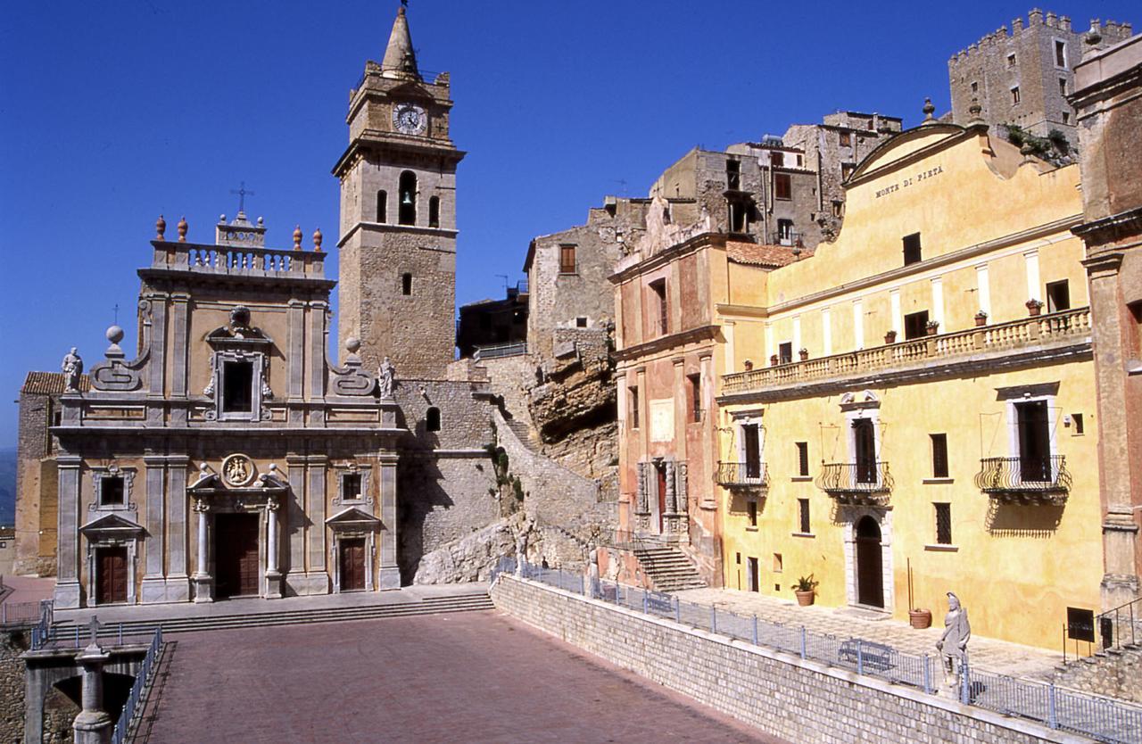 Villetta In Centro Storico Caccamo エクステリア 写真